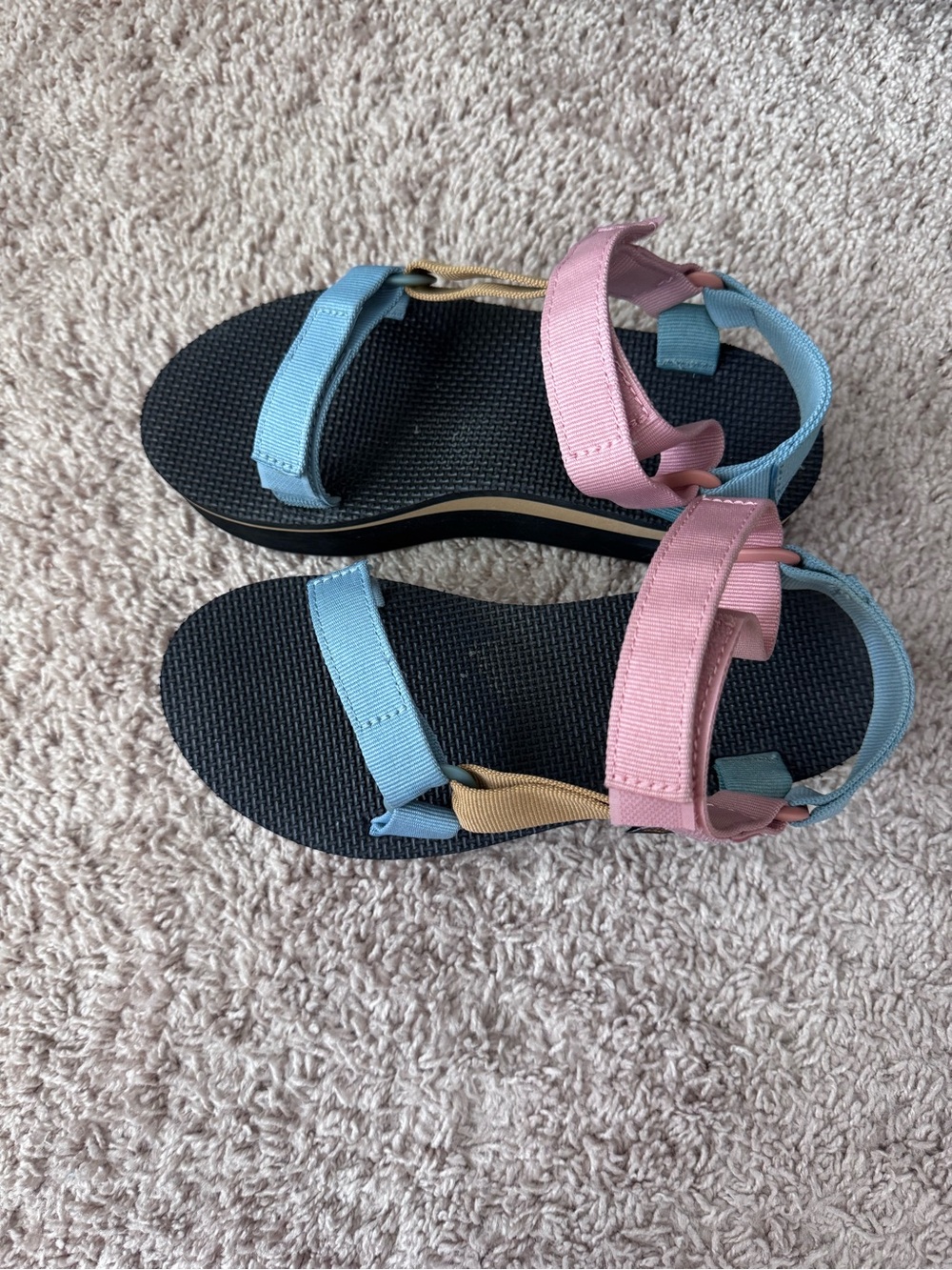 Teva Multicolor Platform Sandals - Picture 2 of 5
